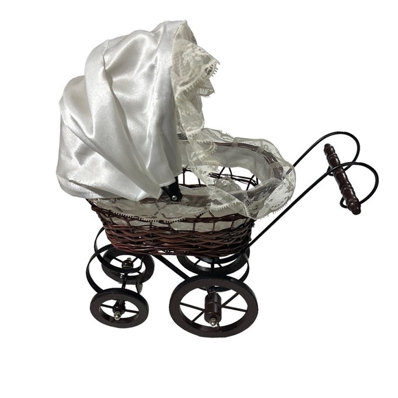 Vtg Victorian Style Baby Doll Carriage Buggy Stroller Metal /Wicker & Wood 14” H - Picture 1 of 13